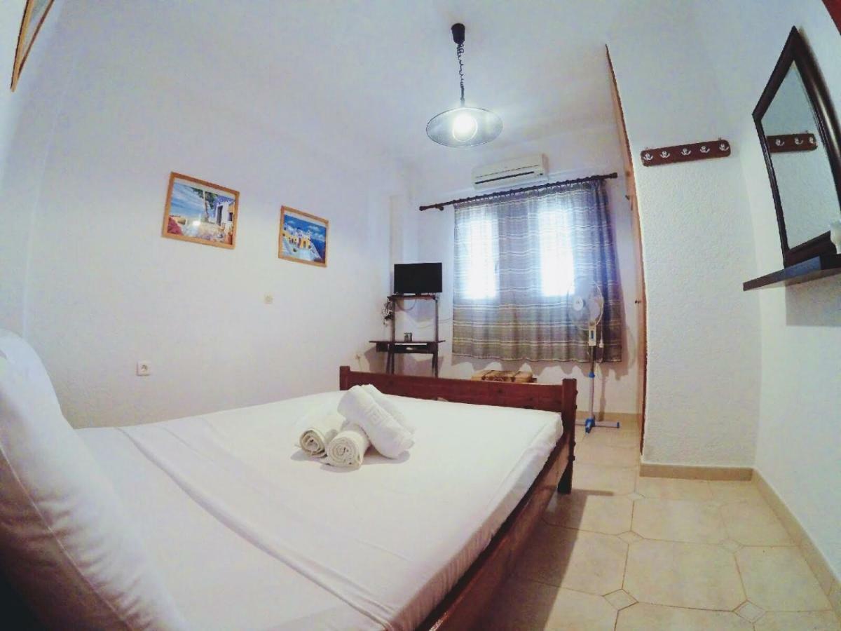 Adonis Villa คูตซูนารี ภายนอก รูปภาพ